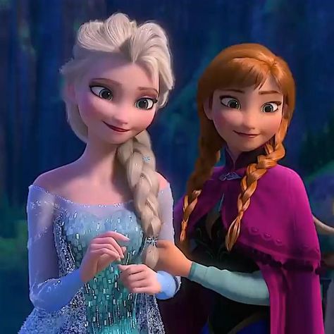 Frozen Sisters Quotes, Elsa And Anna Pictures, Frozen Sisters Video, Anna Elsa Frozen Pictures, Elsa And Anna Aesthetic, Sisters Cartoon, Frozen Sister Quotes, Frozen Videos, Frozen Video