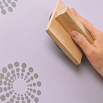 Use a ready-made stamp and metallic paint to give walls a unique finish Wall Pattern, Interior Paint Colors, Big Girl Rooms, Paint Colors For Home, Stencils Wall, Wall Patterns, Wall Treatments, Kids' Room, Custom Wall