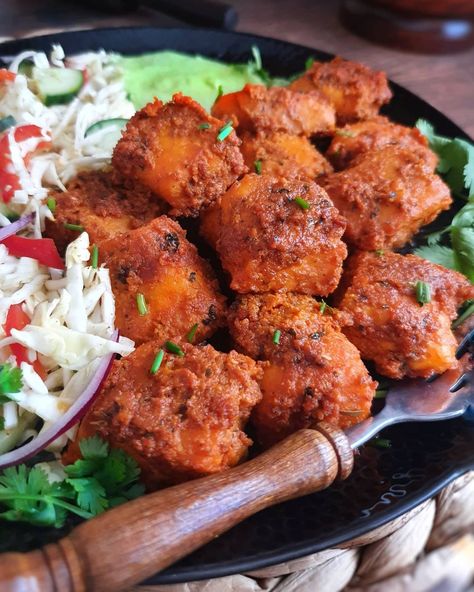 Fish Tikka Recipe https://fooooods.com/fish-tikka-the_kitchen_girl Fish Tikka Recipe, Fish Tikka, Dim Sum Recipes, How To Make Fish, Tikka Recipe, Cabbage Salad, Grilled Fish, Chutney Recipes, Fresh Fish