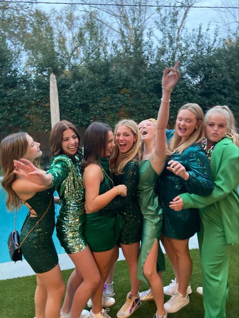 Green Hoco Dress Aesthetic, Green Sparkly Outfit, Green Bachelorette Outfits, Green Bachelorette Party Outfit, Sparkly Green Dress, Green Dress Aesthetic, Sparkly Short Dress, Short Sparkly Dresses, Green Sparkly Dress