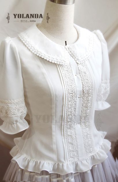 Cute Blouses, Vintage Blouse, Beautiful Blouses, College Fashion, Lolita Dress, Gothic Lolita, Blouse Vintage, White Blouse, Lolita Fashion