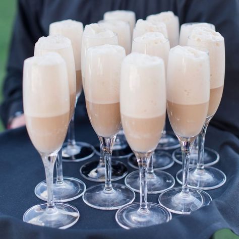 This couple swapped out the traditional champagne for their toast in favor of A&W root beer floats. “It was a huge hit and right up our… A&w Root Beer Float, Root Bear, Bridal Shower Drinks, Root Beer Floats, Deer Flowers, Loose Wedding Hair, A&w Root Beer, Beer Wedding, Creative Wedding Cakes