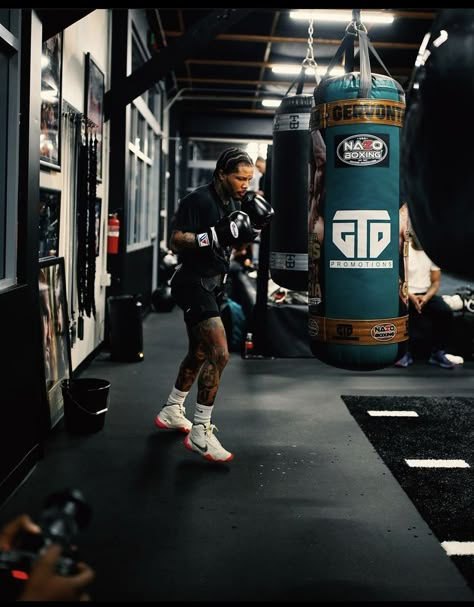 Boxe Wallpaper, Boxing Lifestyle, Tank Davis Wallpaper, Davis Core, Boxing Gym Aesthetic, Gervonta Davis Wallpaper, Boxing Aesthetic, Locked In, Tank Davis