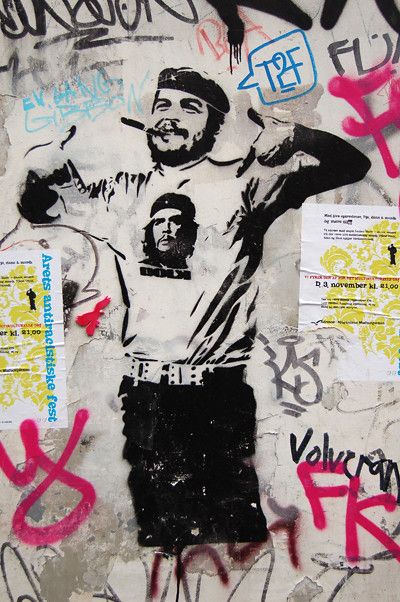 Che Guevara Art, Stencil Graffiti, Arte Punk, Urban Street Art, T Art, Stencil Art, Street Art Graffiti, Street Artists, Mural Art