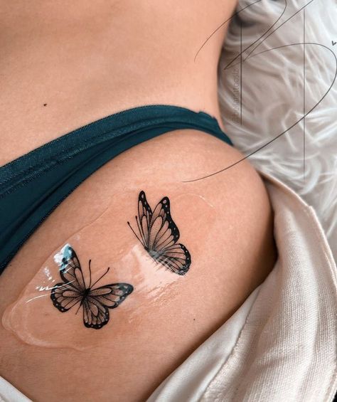 Side Hip Tattoos, Stomach Tattoos Women, Face Selfie, Hand Tattoos For Girls, Knot Tattoo, Butterfly Tattoos For Women, Hip Tattoos Women, Petite Tattoos, Tatuaje A Color