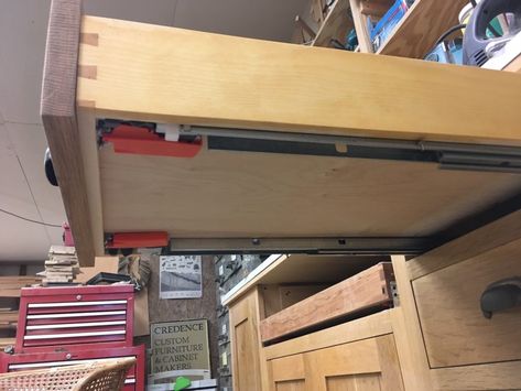 Blum Tandem undermount slides Blum Drawer Slides, Dresser Drawer Slides, Kitchen Cabinets Build, Undermount Drawer Slides, Diy Kitchen Cabinets Build, Woodworking Bench Vise, Upcycle Dresser, Chuck Box, Ikea Dresser