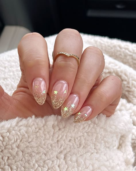 Nail Art Paillette, Nye Nails, New Years Nail Designs, New Years Nails, New Years Eve Nails, Ombre Nails Glitter, Sparkle Nails, Her Nails, Glam Nails