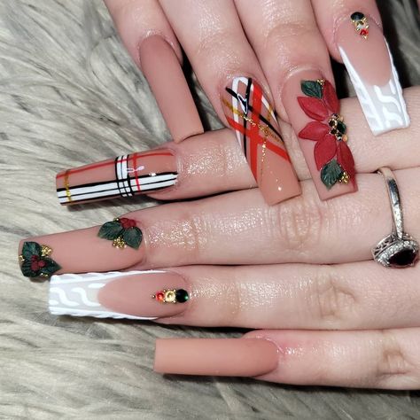 Christmas Nails 3d Flowers, Christmas Nails With 3d Flowers, Christmas Nails 3d, Nails 3d Flowers, Nail Pics, 3d Flower Nails, Nails 3d, Flower 3d, Long Acrylic