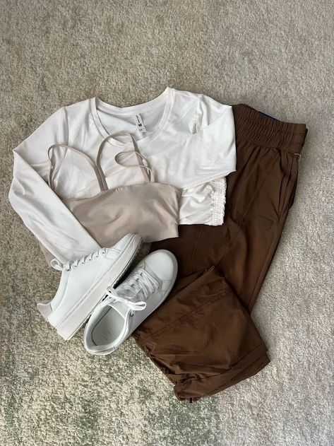 Fall activewear from Target Fall outfit white sneakers cargo pants jogger pants sports bra fitness gym outfit workout clothes Target Fall Outfits, Target Fall, Fall Activewear, Outfit Workout, Pants Jogger, Outfit White, Fall Fashion Trends, Sport Pants, Fitness Gym