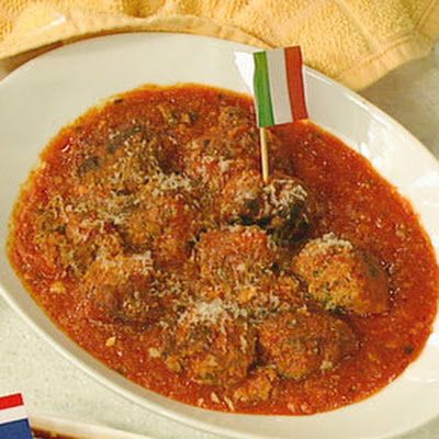 Michael Symon's Beef and Ricotta Meatballs @keyingredient #cheese #tomatoes #bread Ricotta Meatballs, Michael Symon, The Chew Recipes, Beef Meatballs, The Chew, Meatball Recipes, Chef Recipes, Italian Dishes, Meat Dishes