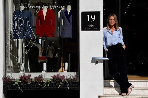 For more than 200 years, Savile Row in London's elegant Mayfair district has been the place to go for discerning men in search of the perfect, tailor-made suit. Row Fashion, Custom Suits, Bespoke Tailoring, Savile Row, Custom Suit, Business Suit, International News, Fast Fashion, Wedding Suits