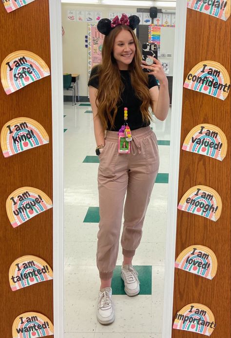 Disney Day Teacher Outfit, Teacher Rainy Day Outfit, Childcare Outfit, Teachers Aide Outfits, Rainy Day Teacher Outfit, Educator Outfits, Teacher Aide Outfits, Business Casual Teacher Outfits, Teacher Appropriate Outfits