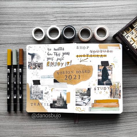 Bullet Journal Yearly Spread, Vision Board Layout, Bullet Journal Vision Board, Journal Vision Board, Bullet Journal Yearly, Ideas For New Year, Vision Board Journal, Bullet Journal Spread Ideas, Journal Spread Ideas