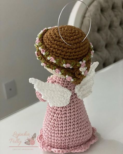 🌸Lojinha Polly Amigurumi🌸 on Instagram: "❤️" Amigurumi Doll, Crochet Hats, Amigurumi, Angeles, Angel, Dolls, Crochet, Disney, Christmas