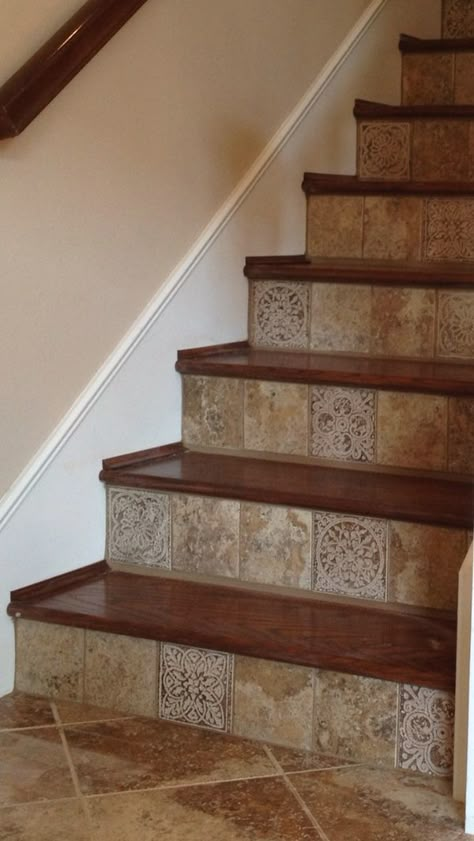 Classic House Interior Design, Tiled Staircase, Rustic Stairs, Stairs Makeover, Staircase Remodel, Tile Stairs, Stair Remodel, Stairway Design, Diy Bathroom Furniture