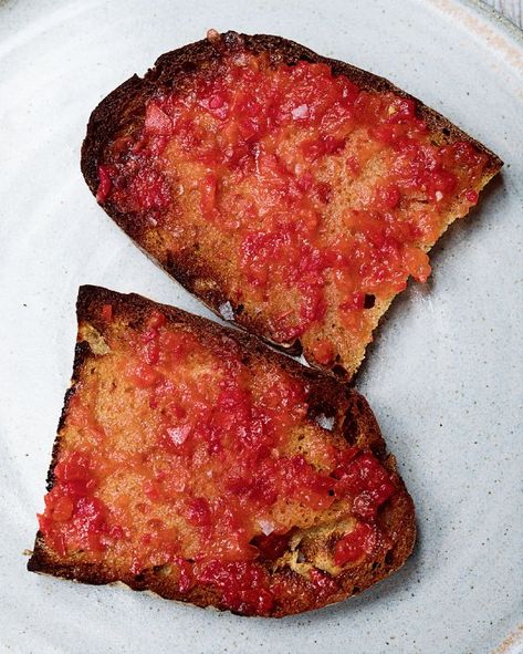 Starters Vegetarian, Nigella Recipes, Simply Nigella, Tomato Bread, Knife Skills, Lunch Inspiration, Tomato Bruschetta, Tapas Dishes, Spanish Recipes