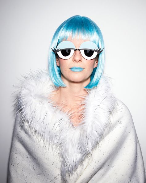 Blue Wig Costume, Quick Diy Halloween Costumes, Costumes With Glasses, Costume Ideas For Halloween, Quick Costumes, Diy Couples Costumes, Goddess Costume, Last Minute Costumes, Blue Wig