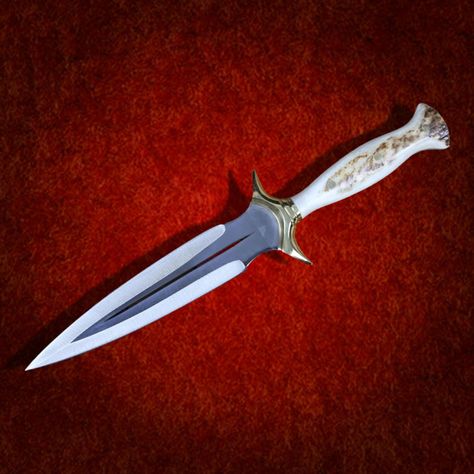 Kou Diabolik Lovers, Fantasy Dagger, Fantasy Blade, Hand Forged Knife, Pretty Knives, Knife Gifts, D2 Steel, Dagger Knife, Forged Knife