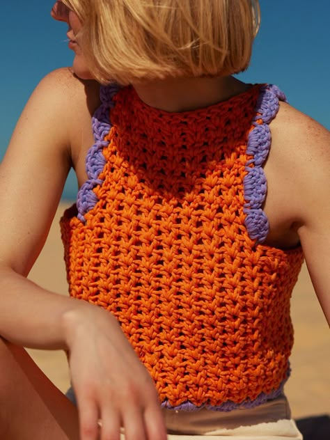 crochet patterns-Easy Free Crochet Top Patterns: Cute and Cozy-Cozy Crochet Tops: Free and Easy Patt Crochet Cami, Tank Top Crochet, Festival Clothes, Crochet Shop, Crochet Tops Free Patterns, Kids Scarf, Crochet Tank, Crochet Tops, Crochet Kit