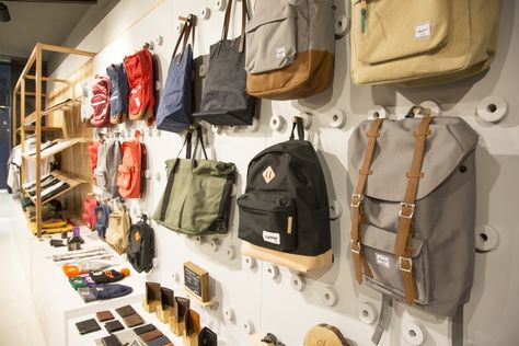 Like the modular wall mounting system. Support holes look reinforced - Capsule store by Prospace Design Studios Melbourne Backpack Display, Backpack Store, Shoe Store Design, Clothing Store Interior, Retail Store Design, Retail Design Blog, Retail Interior, Store Design Interior, Design Studios