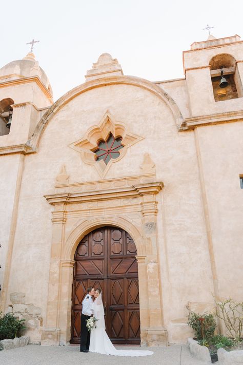 Fall wedding florals that included dahlias, lisianthus, roses, and eucalyptus. All locally sourced from Monterey Bay flower farms. They were arranged in a garden-inspired style in an all white color pallet.   Ceremony was at the historic Carmel Mission Basilica. After the ceremony, the bridal party took a trolley ride through the streets of Carmel to the wedding reception at Hotel Del Monte.   The head table at the reception was filled with candles. Yes, we rent candles! Carmel Mission Wedding, Garden Wedding Florals, Fall Wedding Florals, Roses And Eucalyptus, Flower Farms, Monterey Wedding, White Florals, Monterey Bay, Head Table