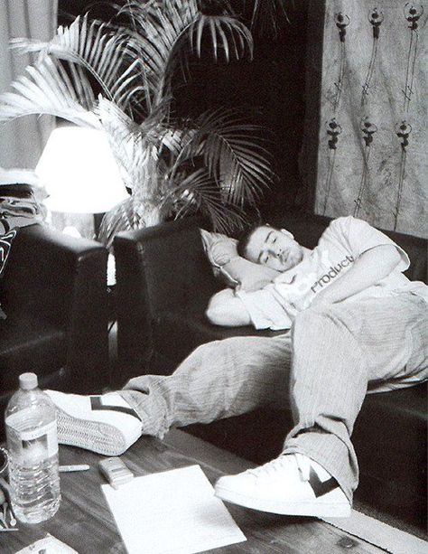 Sleepy Justin Timberlake Justin Timberlake Nsync, Justin Timberlake Jessica Biel, Yearbook Photos, College Friends, Michelle Pfeiffer, Memphis Tennessee, New Kids On The Block, Entertainment Music, George Michael