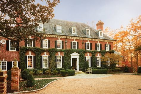 John Voight, Glam Pad, Georgia Okeefe, Home Design Magazines, Georgian Architecture, Virginia Homes, Georgian Homes, Grand Homes, Classical Architecture