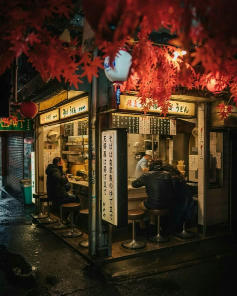 Tokyo Storefronts Photography, Ramen Bar Aesthetic, Japan Ramen Shop, Ramen Shop Aesthetic, Tokyo Storefronts, Tokyo Alley, Tokyo Restaurants, Tokyo Ramen, Japanese Neighborhood