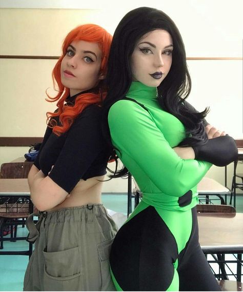 Kim and Shego cosplay Shego Cosplay, Kim Possible Costume, Cosplay Disney, Cocktail Party Outfit, Bff Halloween Costumes, Cosplay Cosplay, Duo Halloween Costumes, Holloween Costume, Halloween Recipe