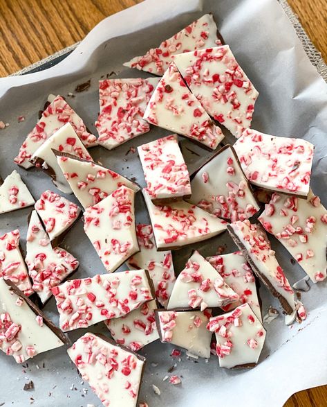 Homemade Peppermint Bark Recipe and Neighbor Treats Andes Candy Recipes, Andes Peppermint Recipes, Andes Peppermint Crunch Recipes, Ghiradelli Peppermint Bark Recipe, Ghirardelli Peppermint Bark Recipe, Peppermint Almond Bark, Peperment Bark, Almond Bark Peppermint Bark, Mint Bark