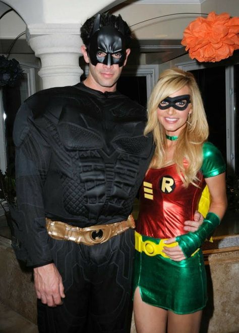 Batman And Robin Costume For Couples, Batman And Catwoman Costume For Couples, Celebrity Couples Costumes, Batman And Catwoman Costumes, Couples Costumes Halloween, Batman And Robin Costumes, Celebrity Couple Costumes, Halloween Couples Costume, Batgirl And Robin