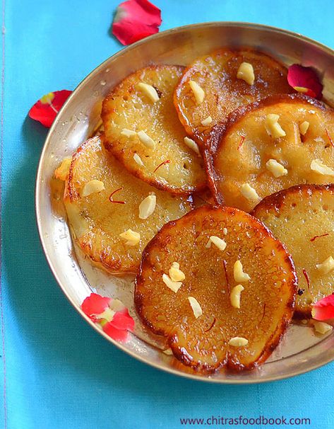 Chitra's Food Book: Mawa Malpua Recipe -  Instant Malpua Recipe Step B... Best Indian Dessert Recipes, Malpua Recipe, Indian Dessert, Sweet Dishes Recipes, Indian Dessert Recipes, Indian Sweet, Indian Desserts, Indian Sweets, Indian Snack Recipes