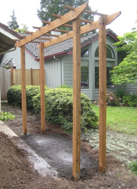 Landscape Timber Edging, Hops Trellis, Wisteria Trellis, Landscaping Along Fence, Backyard Structures, Landscape Timbers, Diy Garden Trellis, Living Garden, Privacy Landscaping