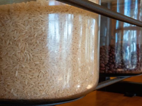 Rice Storage Container, Rice Storage, Rice Storage Ideas, How To Store Rice Long Term, Rice Container Storage, Pet Food Container, Making Jerky, Cereal Storage, Large Storage Containers