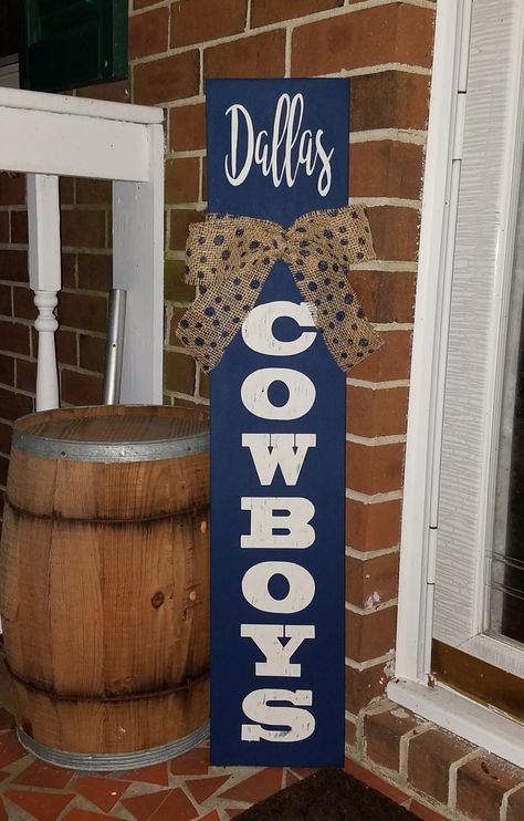 Dallas Cowboys Wood Porch sign Dallas Cowboys Porch Sign, Dallas Cowboys Welcome Porch Sign, Diy Dallas Cowboys Decor, Dallas Cowboys Crafts Diy, Dallas Cowboys Door Hanger, Dallas Cowboys Crafts, Dallas Cowboys Wreath, Vertical Signs, Dallas Cowboys Signs