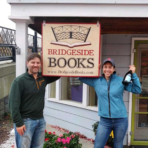 New bookstore owners plan for post-pandemic future Starting A Bookstore, Bookstore Names, Bookstore Owner, Waterbury Vermont, Cafe Business Plan, Bookstore Ideas, Book Shops, Entrepreneurial Skills, Bookstore Cafe