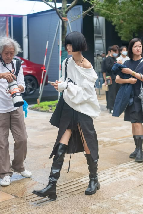 Tokyo Fashion Week 2022, Seoul Fashion Week 2022, China Fashion Street Style, Japanese Fashion Street Tokyo Style, Japanese Outfits Street Style, Japanese Street Fashion Harajuku, Shanghai Street Style, Japan Street Style, China Street Style