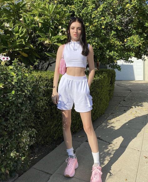 White shorts outfit