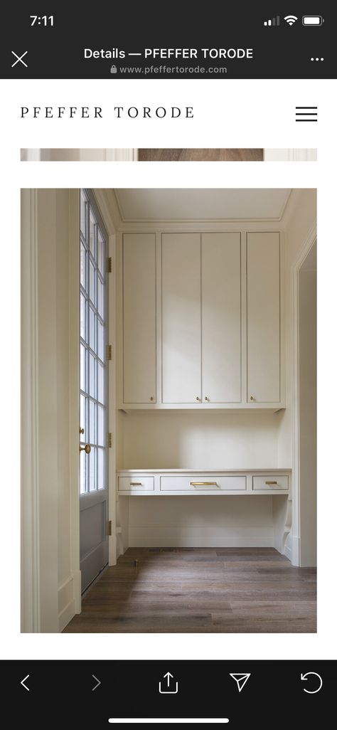 Mudroom Desk Ideas, Desk In Mudroom, Mudroom With Desk, Mud Room Desk, Mudroom Desk, Laundry Room Addition, House Laundry Room, Side Entrance, Mudroom Laundry Room