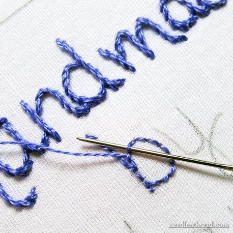 Hankies Ideas, Embroidered Handwriting, Hand Embroidery Letters, Embroidery Lettering, Simple Stitching, Embroidery Letters, Embroidery Stitches Tutorial, Pola Sulam, Brazilian Embroidery