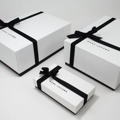 Luxury Packaging Design, Clothing Packaging, Fashion Packaging, Box Packaging Design, Soap Packaging, Luxury Packaging, Creative Packaging, Packaging Design Inspiration, Black Ribbon