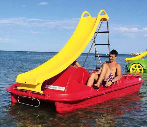 Paddle Boat Ideas, Trampoline Steps, Palma Nova, Paddle Boats, Rectangle Trampoline, Lake Toys, Pedal Boats, Water Bike, Pedal Boat