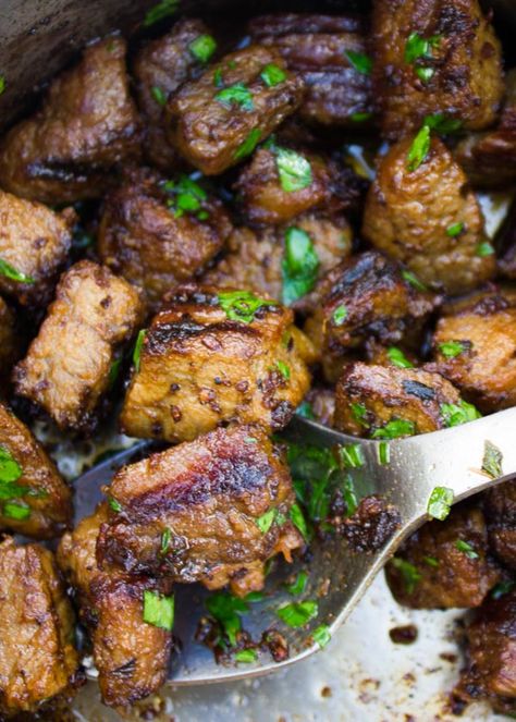 Lamb Cubes Recipes Meat, Harissa Lamb Chops, Spicy Lamb Recipes, Cubed Lamb Recipes, Lamb Cubes Recipes, Lamb Chunks Recipes, Passover Lamb Recipe, Zatar Recipes, Harissa Lamb