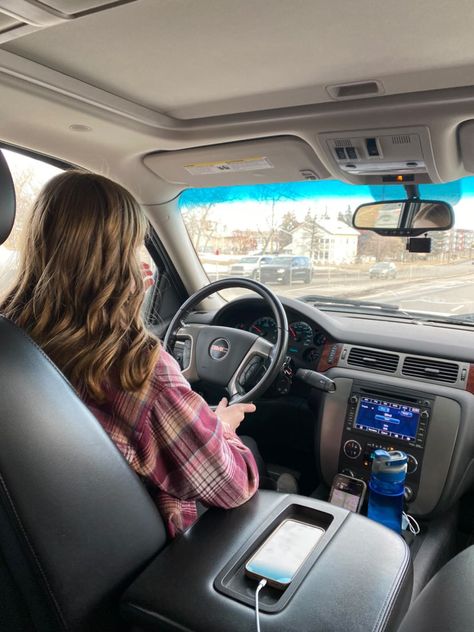 #aesthetic #driving #teenager #car #truck Teen Girl Car Aesthetic, Cars For Teenagers, Aesthetic Driving, Girl Driving, Girls Driving, Small Trucks, Car Aesthetic, Summer Goals, 2025 Vision