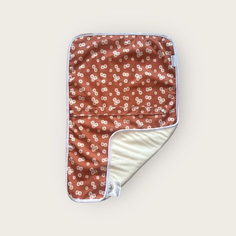 Expecting a baby? 👶🏼 Our portable changing mats are great for using in and out of the home! They also make the perfect gift for expecting parents 👶🏼🧡 Our changing mats explained 😍: ☁️ Lined with super-soft bamboo for comfortable nappy changes ☁️ Absorbent to catch any accidents 💦 ☁️ Suitable for machine washing ☁️ Fold up small for taking out in your changing bag ☁️ Make great tummy time/weaning mats ☁️ Available in lots of our recognised gorgeous designs! Check out all our desi... Portable Changing Mat, Wash And Fold, Gifts For Expecting Parents, Expecting A Baby, Expecting Parents, Changing Mat, Changing Bag, Expecting Baby, Weaning