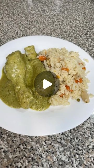 Rosita Flores on Instagram: "Mole verde #comidamexicana #fypシ #parati #viralvideos #instagram #moleverde" Green Mole Recipe Mexican, Mole Recipe Mexican, Mole Verde, Mole Recipe, Mole, Green, On Instagram, Instagram