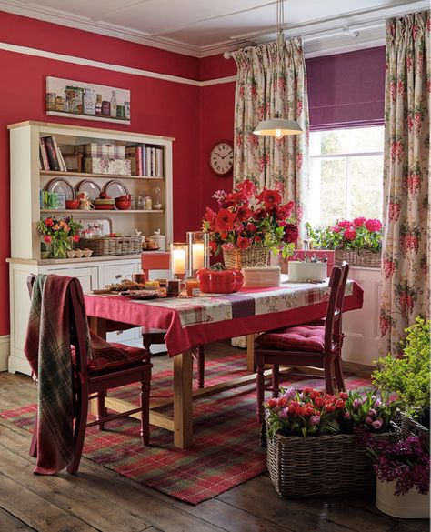 Laura Ashley #lauraashleyhome #amblesidecollection Light Kitchens, Laura Ashley Kitchen, Cranberry Cottage, Cocina Shabby Chic, Laura Ashley Home, Ashley Home, Red Cottage, Warm Interior, Red Walls