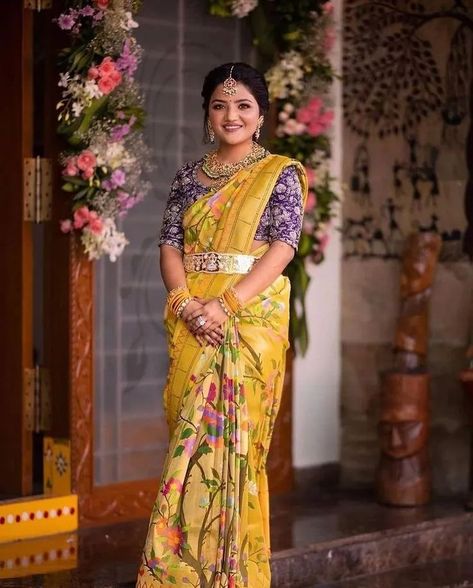 Blouse Designs Aari Work, Blouse Maggam Work, Kanjeevaram Sarees, Bridal Sarees South Indian, Wedding Saree Blouse Designs, Wedding Saree Blouse, Wedding Saree Collection, Paithani Saree, Paithani Sarees