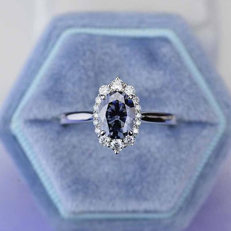 clio-https://clio.giliarto.com/ring/1/461 Colored Stone Engagement Rings, Moissanite Halo Engagement Ring, Gray Moissanite, Halo Engagement Ring Sets, Blue Moissanite, Moissanite Engagement Ring Halo, Wedding Rings Vintage, Stone Engagement Rings, Matching Band