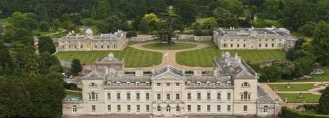 Woburn abbey Woburn Abbey, English Architecture, English Manor Houses, English Castles, Castle Mansion, Historic Houses, English Manor, Castle House, Country Houses